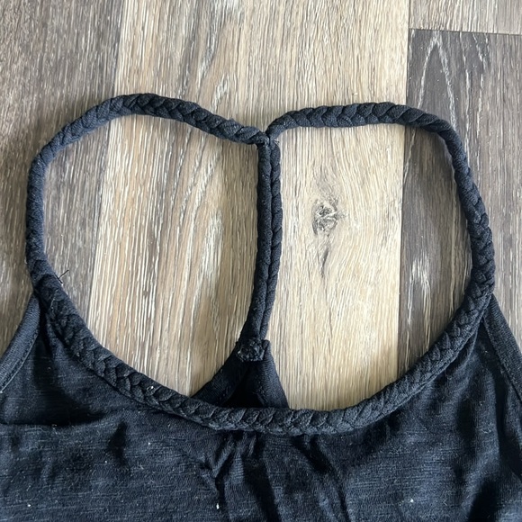 Roxy Flowy Tank small with lace side vents. - Picture 2 of 5